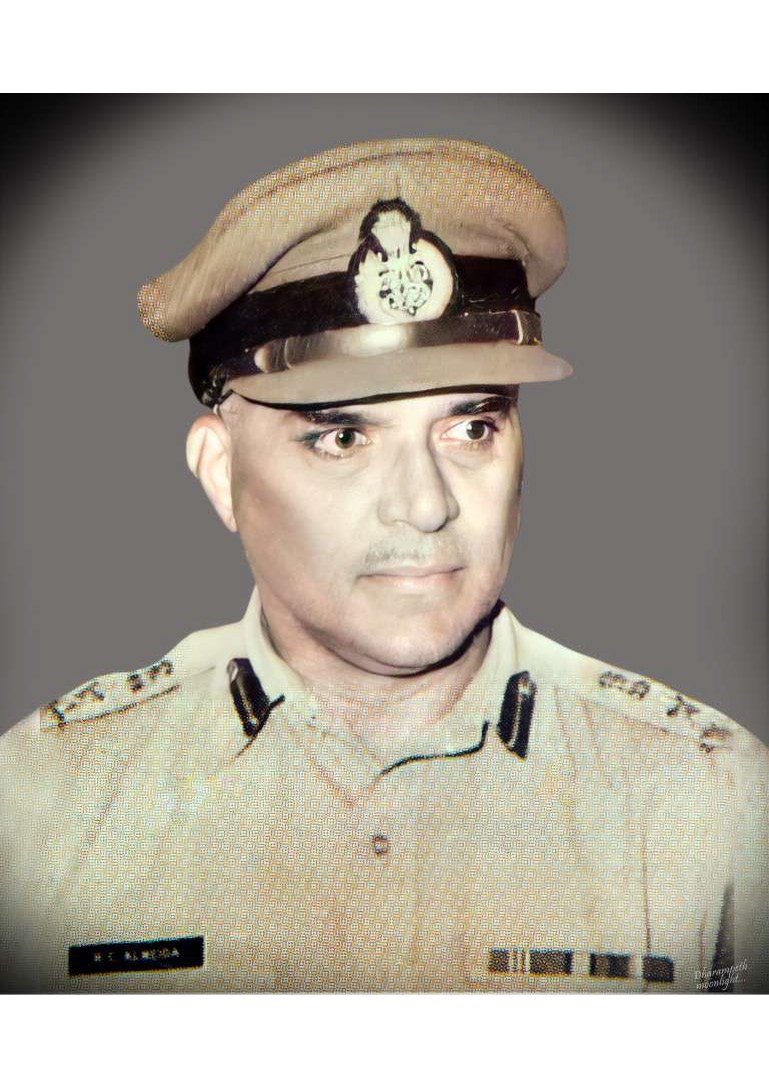 श्री एच.सी. अल्मेडा