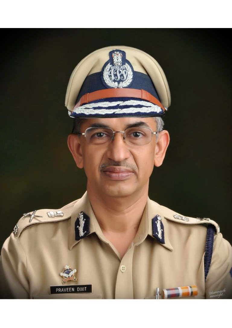 श्री प्रवीण दीक्षित