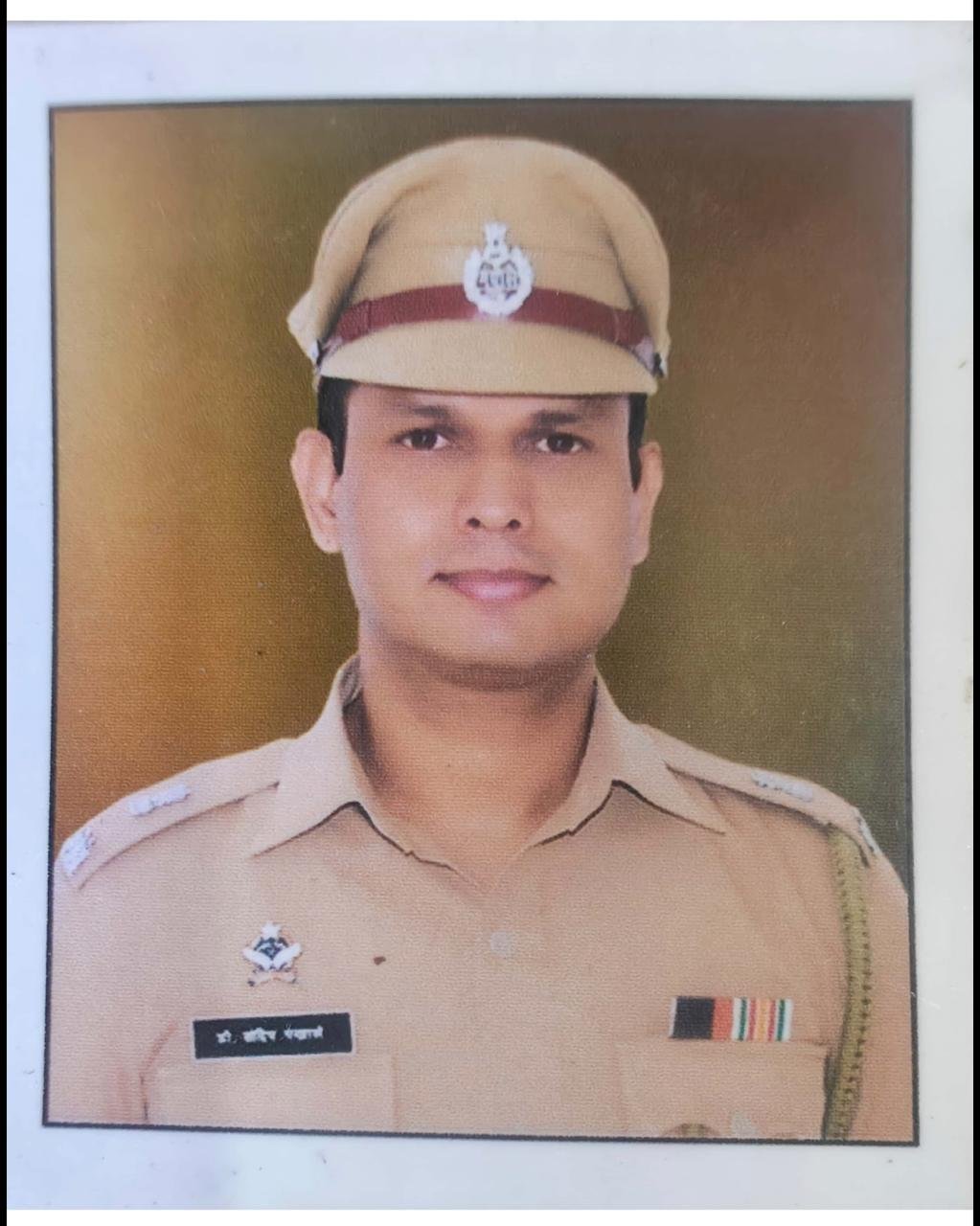 श्री .संदीप पखाले